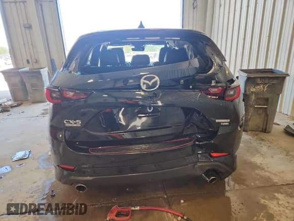 ✅ 2022 Mazda CX-5 Signature • VIN: JM3KFBXY1N0622071 • Lot: 80281215. Wystawiony na Copart z przebiegiem 55 735 mil. Bezpłatny archiwum sprzedaży aukcyjnych z USA i szczegółowy raport historii pojazdu na DreamBid. Zdjęcie 6.