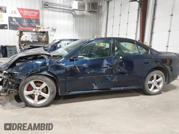 ✅ 2005 Pontiac Bonneville GXP • VIN: 1G2HZ54Y05U240241 • Lot: 43473149. Wystawiony na IAAI z przebiegiem 228 638 mil. Bezpłatny archiwum sprzedaży aukcyjnych z USA i szczegółowy raport historii pojazdu na DreamBid. Zdjęcie 14.