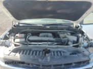 ✅ 2019 Chevrolet Silverado 1500 LT • VIN: 1GCPYDEK5KZ378483 • Lot: 71541405. Wystawiony na Copart z przebiegiem 169 508 mil. Bezpłatny archiwum sprzedaży aukcyjnych z USA i szczegółowy raport historii pojazdu na DreamBid. Zdjęcie 11.