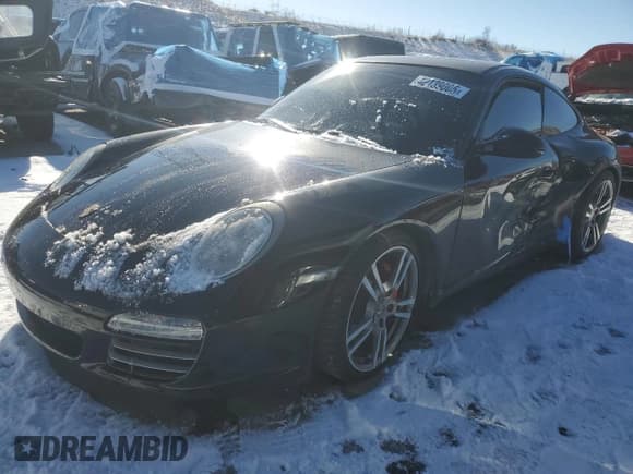 ✅ 2011 Porsche 911 Carrera S • VIN: WP0AB2A96BS721017 • Lot: 42139005. Wystawiony na Copart z przebiegiem 69 281 mil. Bezpłatny archiwum sprzedaży aukcyjnych z USA i szczegółowy raport historii pojazdu na DreamBid. Zdjęcie 1.