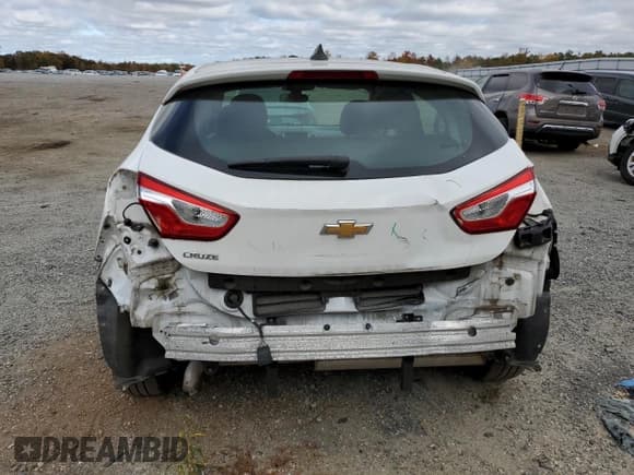 ✅ 2019 Chevrolet Cruze LS • VIN: 3G1BC6SM7KS586994 • Lot: 64234442. Listed on Copart with 43,963 mi. Free auction sales archive from the USA and detailed vehicle history report at DreamBid. Image 9.