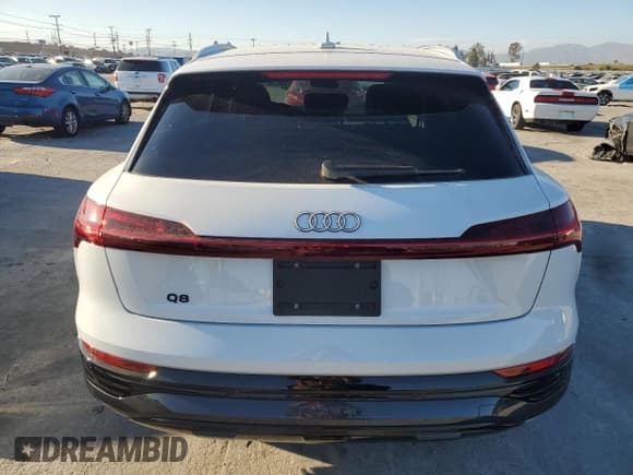✅ 2024 Audi Q8 e-tron Premium • VIN: WA14AAGEXRB023271 • Lot: 46541285. Listed on Copart with 9,826 mi. Free auction sales archive from the USA and detailed vehicle history report at DreamBid. Image 6.