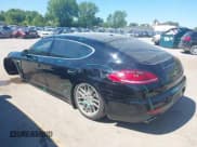 ✅ 2014 Porsche Panamera 4S Executive • VIN: WP0BB2A78EL062021 • Lot: 42324595. Wystawiony na IAAI z przebiegiem 121 609 mil. Bezpłatny archiwum sprzedaży aukcyjnych z USA i szczegółowy raport historii pojazdu na DreamBid. Zdjęcie 3.