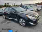 2013 Hyundai Sonata with VIN KMHEC4A45DA072393, listed as a Copart auction lot 82593085 with 146,590 mi miles and Clean title. Bid and sale history available at DreamBid. Image 4.