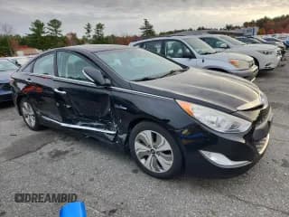 ✅ 2013 Hyundai Sonata • VIN: KMHEC4A45DA072393 • Lot: 82593085. Listed on Copart with 146,590 mi. Free auction sales archive from the USA and detailed vehicle history report at DreamBid. Image 4.