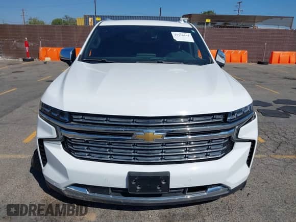 2023 Chevrolet Tahoe Premier z VIN 1GNSKSKD7PR196918, wystawiony jako IAAI lot #43356101 z przebiegiem 13 675 mil mil oraz . Historia ofert i sprzedaży dostępna na DreamBid. Obrazek 12.