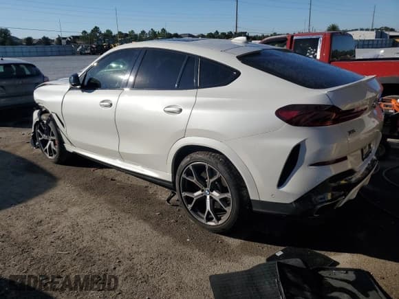 ✅ 2021 BMW X6 M50i • VIN: 5UXCY8C0XM9D83965 • Лот: 91079475. Опубликован ранее на Copart с пробегом Не указан. Бесплатный доступ к архиву аукционных продаж из США и подробный отчёт об истории автомобиля на DreamBid. Изображение 2.