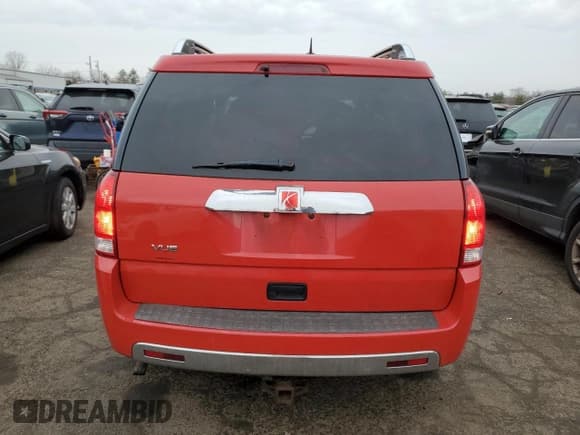 ✅ 2006 Saturn VUE • VIN: 5GZCZ23D76S856243 • Lot: 42906375. Wystawiony na Copart z przebiegiem 205 627 mil. Bezpłatny archiwum sprzedaży aukcyjnych z USA i szczegółowy raport historii pojazdu na DreamBid. Zdjęcie 6.