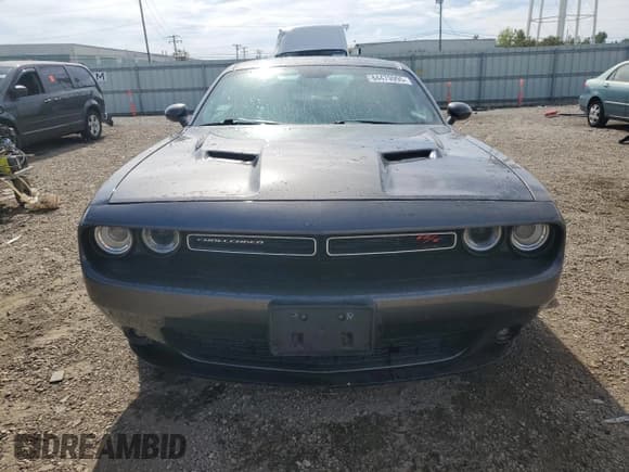 ✅ 2017 Dodge Challenger R/T • VIN: 2C3CDZBT7HH658939 • Лот: 84479995. Опубликован ранее на Copart с пробегом 70 689 миль. Бесплатный доступ к архиву аукционных продаж из США и подробный отчёт об истории автомобиля на DreamBid. Изображение 5.