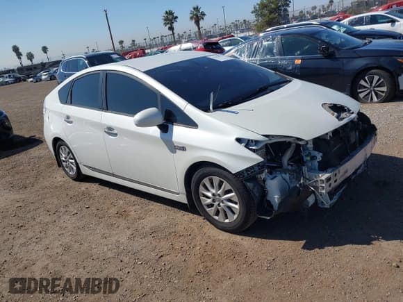 ✅ 2012 Toyota Prius • VIN: JTDKN3DP2C3012818 • Лот: 41654813. Опубликован ранее на IAAI с пробегом 334 915 миль. Бесплатный доступ к архиву аукционных продаж из США и подробный отчёт об истории автомобиля на DreamBid. Изображение 1.