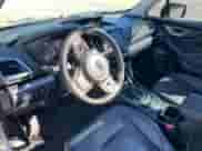 2020 Subaru Forester Limited z VIN JF2SKASC1LH526483, wystawiony jako Copart lot #91296095 z przebiegiem 127 500 mil mil oraz Czysty tytuł • Clean title. Historia ofert i sprzedaży dostępna na DreamBid. Obrazek 9.