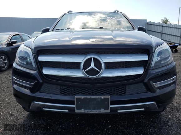 ✅ 2015 Mercedes-Benz GL 450 • VIN: 4JGDF6EE5FA452404 • Лот: 65478405. Опубликован ранее на Copart с пробегом 143 897 миль. Бесплатный доступ к архиву аукционных продаж из США и подробный отчёт об истории автомобиля на DreamBid. Изображение 5.
