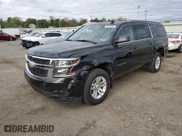 ✅ 2020 Chevrolet Suburban LT • VIN: 1GNSKHKC5LR176641 • Lot: 75276584. Wystawiony na Copart z przebiegiem 49 860 mil. Bezpłatny archiwum sprzedaży aukcyjnych z USA i szczegółowy raport historii pojazdu na DreamBid. Zdjęcie 1.
