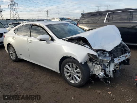 ✅ 2015 Lexus ES 300h • VIN: JTHBW1GGXF2080726 • Lot: 92182195. Listed on Copart with 139,059 mi. Free auction sales archive from the USA and detailed vehicle history report at DreamBid. Image 4.