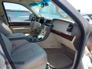 ✅ 2004 Lincoln Aviator Luxury • VIN: 5LMEU68H44ZJ37279 • Lot: 42079143. Wystawiony na IAAI z przebiegiem 111 031 mil. Bezpłatny archiwum sprzedaży aukcyjnych z USA i szczegółowy raport historii pojazdu na DreamBid. Zdjęcie 5.