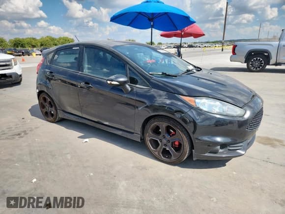 ✅ 2015 Ford Fiesta ST • VIN: 3FADP4GX8FM117991 • Лот: 85843535. Опубликован ранее на Copart с пробегом 145 681 миль. Бесплатный доступ к архиву аукционных продаж из США и подробный отчёт об истории автомобиля на DreamBid. Изображение 4.