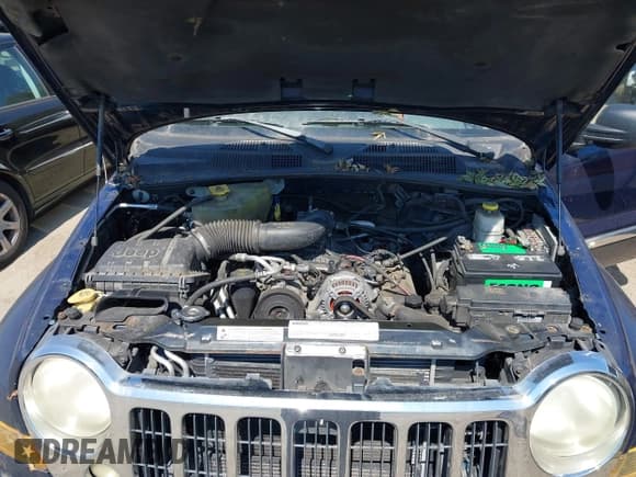 ✅ 2007 Jeep Liberty Limited • VIN: 1J4GL58K07W609860 • Lot: 43164839. Listed on IAAI with 164,735 mi. Free auction sales archive from the USA and detailed vehicle history report at DreamBid. Image 10.