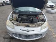 ✅ 2001 Chrysler Sebring LXi • VIN: 1C3EL55UX1N500410 • Lot: 43335218. Wystawiony na IAAI z przebiegiem 274 498 mil. Bezpłatny archiwum sprzedaży aukcyjnych z USA i szczegółowy raport historii pojazdu na DreamBid. Zdjęcie 10.