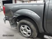 ✅ 2006 Nissan Frontier SE • VIN: 1N6AD07U16C451721 • Лот: 42699217. Опубликован ранее на IAAI с пробегом 158 565 миль. Бесплатный доступ к архиву аукционных продаж из США и подробный отчёт об истории автомобиля на DreamBid. Изображение 6.