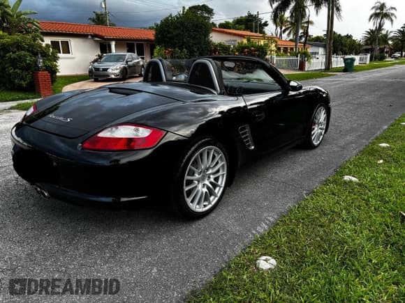 ✅ 2006 Porsche Boxster S • VIN: WP0CB29856S730172 • Лот: 85565395. Опубликован ранее на Copart с пробегом 71 194 миль. Бесплатный доступ к архиву аукционных продаж из США и подробный отчёт об истории автомобиля на DreamBid. Изображение 4.