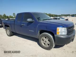 ✅ 2013 Chevrolet Silverado 1500 Work Truck • VIN: 1GCRKPEA3DZ310608 • Lot: 73721154. Listed on Copart with 97,137 mi. Free auction sales archive from the USA and detailed vehicle history report at DreamBid. Image 4.
