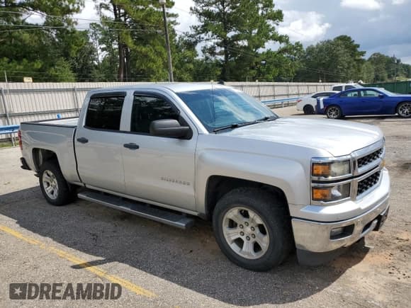 ✅ 2014 Chevrolet Silverado 1500 Work Truck • VIN: 3GCPCPEH8EG193398 • Лот: 71105084. Опубликован ранее на Copart с пробегом 139 883 миль. Бесплатный доступ к архиву аукционных продаж из США и подробный отчёт об истории автомобиля на DreamBid. Изображение 4.