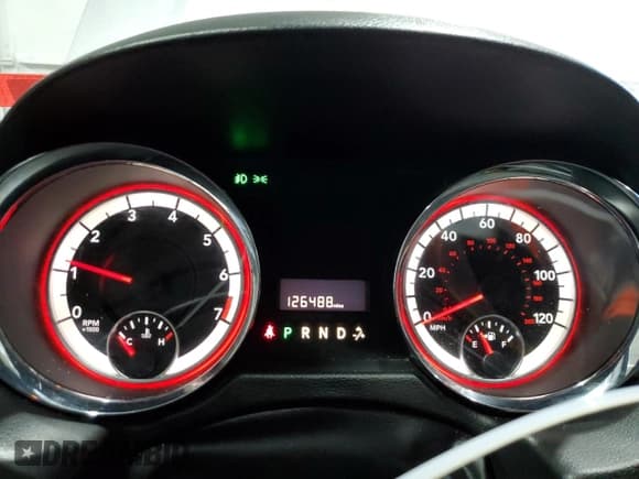 ✅ 2019 Dodge Grand Caravan SXT • VIN: 2C4RDGCG8KR659885 • Лот: 84951215. Опубликован ранее на Copart с пробегом 126 488 миль. Бесплатный доступ к архиву аукционных продаж из США и подробный отчёт об истории автомобиля на DreamBid. Изображение 9.