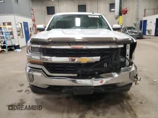 ✅ 2019 Chevrolet Silverado 1500 LT • VIN: 2GCVKPEC9K1214990 • Lot: 81932174. Wystawiony na Copart z przebiegiem 60 809 mil. Bezpłatny archiwum sprzedaży aukcyjnych z USA i szczegółowy raport historii pojazdu na DreamBid. Zdjęcie 5.