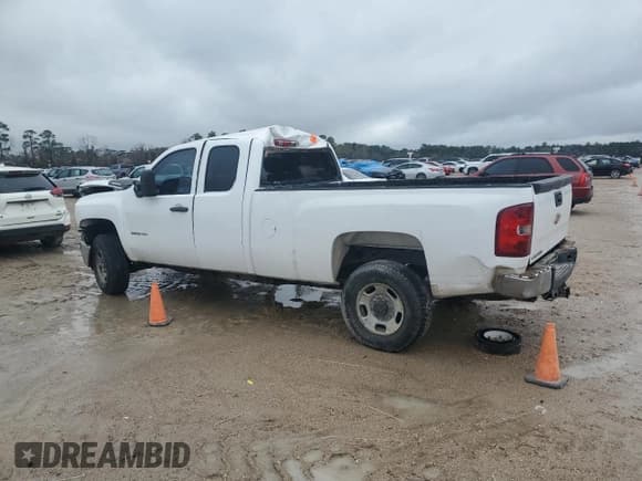 ✅ 2011 Chevrolet Silverado 2500HD • VIN: 1GC2CVC83BZ209973 • Lot: 44789695. Wystawiony na Copart z przebiegiem 189 925 mil. Bezpłatny archiwum sprzedaży aukcyjnych z USA i szczegółowy raport historii pojazdu na DreamBid. Zdjęcie 2.