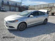 ✅ 2018 Ford Fusion SE • VIN: 3FA6P0PU1JR179736 • Лот: 84069735. Опубликован ранее на Copart с пробегом 165 167 миль. Бесплатный доступ к архиву аукционных продаж из США и подробный отчёт об истории автомобиля на DreamBid. Изображение 1.