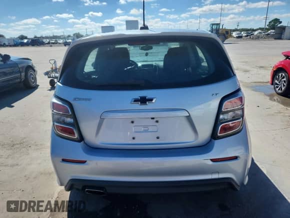 2018 Chevrolet Sonic LT with VIN 1G1JD6SH5J4103089, listed as a Copart auction lot 90287615 with 73,589 mi miles and Salvage title. Bid and sale history available at DreamBid. Image 6.