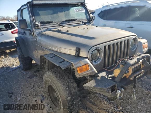 ✅ 2004 Jeep Wrangler Rubicon • VIN: 1J4FA69S94P778836 • Lot: 82884304. Wystawiony na Copart z przebiegiem 168 045 mil. Bezpłatny archiwum sprzedaży aukcyjnych z USA i szczegółowy raport historii pojazdu na DreamBid. Zdjęcie 4.