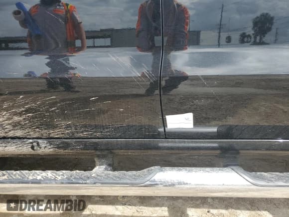 ✅ 2020 Chevrolet Silverado 1500 LT • VIN: 1GCUYDED2LZ111873 • Lot: 75595144. Wystawiony na Copart z przebiegiem 29 022 mil. Bezpłatny archiwum sprzedaży aukcyjnych z USA i szczegółowy raport historii pojazdu na DreamBid. Zdjęcie 12.