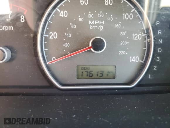 ✅ 2008 Hyundai Elantra GLS • VIN: KMHDU46D28U342377 • Lot: 69776574. Wystawiony na Copart z przebiegiem 176 131 mil mil. Skorzystaj z bezpłatnego archiwum sprzedaży aukcyjnych z USA i zobacz szczegółowy raport historii pojazdu na DreamBid. Zdjęcie 9.