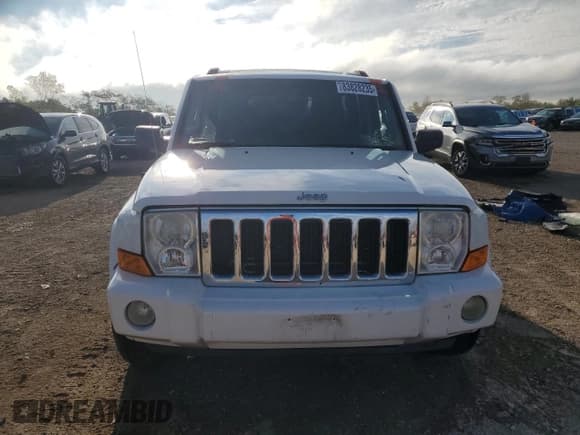✅ 2009 Jeep Commander Sport • VIN: 1J8HG48K79C541353 • Lot: 83828235. Listed on Copart with 128,347 mi. Free auction sales archive from the USA and detailed vehicle history report at DreamBid. Image 5.
