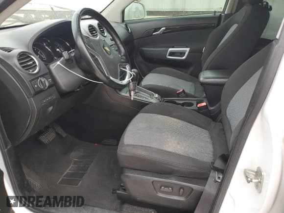 ✅ 2014 Chevrolet Captiva Sport LT • VIN: 3GNAL3EK4ES673033 • Lot: 44429085. Wystawiony na Copart z przebiegiem 145 299 mil. Bezpłatny archiwum sprzedaży aukcyjnych z USA i szczegółowy raport historii pojazdu na DreamBid. Zdjęcie 7.