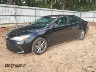 ✅ 2015 Toyota Camry SE • VIN: 4T1BF1FK2FU115539 • Lot: 82290345. Wystawiony na Copart z przebiegiem 85 256 mil. Bezpłatny archiwum sprzedaży aukcyjnych z USA i szczegółowy raport historii pojazdu na DreamBid. Zdjęcie 1.