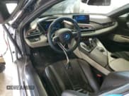 ✅ 2016 BMW i8 • VIN: WBY2Z2C55GV676201 • Lot: 67888374. Wystawiony na Copart z przebiegiem 59 010 mil. Bezpłatny archiwum sprzedaży aukcyjnych z USA i szczegółowy raport historii pojazdu na DreamBid. Zdjęcie 8.