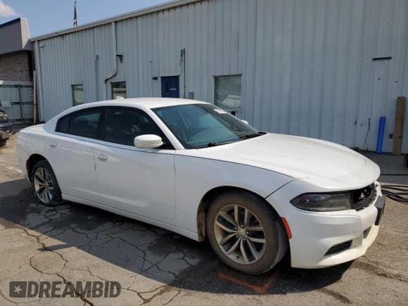 ✅ 2015 Dodge Charger SXT • VIN: 2C3CDXHG5FH862747 • Lot: 81292775. Listed on Copart with 179,780 mi. Free auction sales archive from the USA and detailed vehicle history report at DreamBid. Image 4.