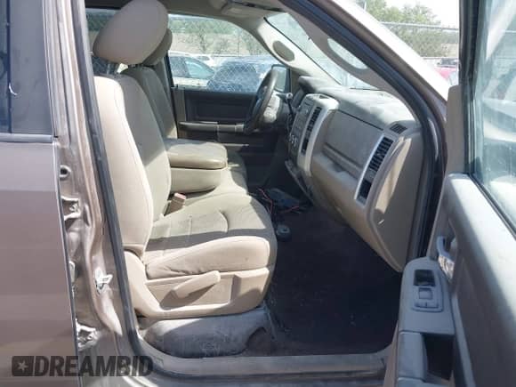 2010 Dodge 1500 ST с VIN 1D7RB1CT5AS247538, выставлен на аукционе IAAI как лот 42264745 с пробегом 148 063 миль миль и . История ставок и продаж доступна на DreamBid. Изображение 5.