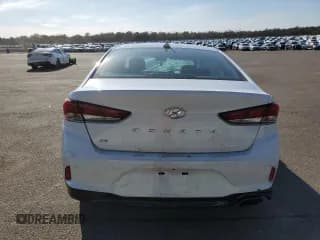 ✅ 2019 Hyundai Sonata SE • VIN: 5NPE24AF6KH757162 • Лот: 45642863. Опубликован ранее на Copart с пробегом 33 959 миль. Бесплатный доступ к архиву аукционных продаж из США и подробный отчёт об истории автомобиля на DreamBid. Изображение 6.