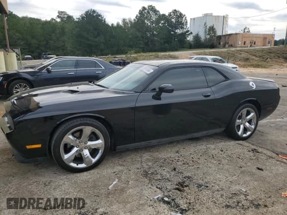 ✅ 2014 Dodge Challenger SXT • VIN: 2C3CDYAG8EH196417 • Lot: 74917634. Wystawiony na Copart z przebiegiem 147 652 mil. Bezpłatny archiwum sprzedaży aukcyjnych z USA i szczegółowy raport historii pojazdu na DreamBid. Zdjęcie 1.
