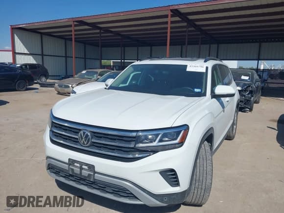 ✅ 2021 Volkswagen Atlas SE • VIN: 1V2JR2CA1MC591596 • Lot: 43369790. Listed on IAAI with 77,366 mi. Free auction sales archive from the USA and detailed vehicle history report at DreamBid. Image 17.