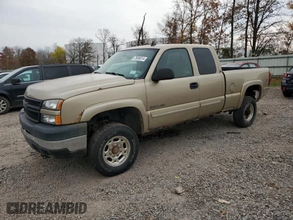 ✅ 2006 Chevrolet Silverado 2500HD Work Truck • VIN: 1GCHK29U76E173234 • Lot: 78098314. Wystawiony na Copart z przebiegiem 107 937 mil. Bezpłatny archiwum sprzedaży aukcyjnych z USA i szczegółowy raport historii pojazdu na DreamBid. Zdjęcie 1.