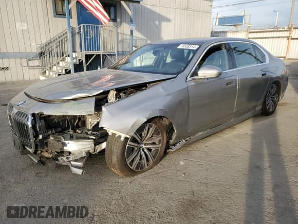 ✅ 2024 BMW i7 eDrive50 • VIN: WBY43EJ09RCR44541 • Lot: 79568514. Wystawiony na Copart z przebiegiem 520 mil. Bezpłatny archiwum sprzedaży aukcyjnych z USA i szczegółowy raport historii pojazdu na DreamBid. Zdjęcie 1.