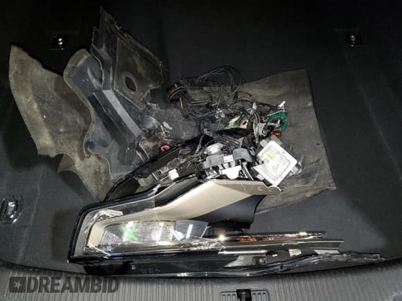 ✅ 2013 Audi A6 Prestige • VIN: WAUHGAFC1DN134544 • Lot: 71533805. Wystawiony na Copart z przebiegiem 77 109 mil. Bezpłatny archiwum sprzedaży aukcyjnych z USA i szczegółowy raport historii pojazdu na DreamBid. Zdjęcie 12.