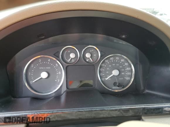 ✅ 2006 Mercury Montego Premier • VIN: 1MEHM43166G609854 • Лот: 68085685. Опубликован ранее на Copart с пробегом Не указан. Бесплатный доступ к архиву аукционных продаж из США и подробный отчёт об истории автомобиля на DreamBid. Изображение 9.