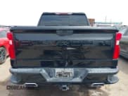 ✅ 2019 Chevrolet Silverado 1500 LT Trail Boss • VIN: 3GCPYFED4KG297004 • Lot: 42984504. Wystawiony na IAAI z przebiegiem 136 915 mil. Bezpłatny archiwum sprzedaży aukcyjnych z USA i szczegółowy raport historii pojazdu na DreamBid. Zdjęcie 16.