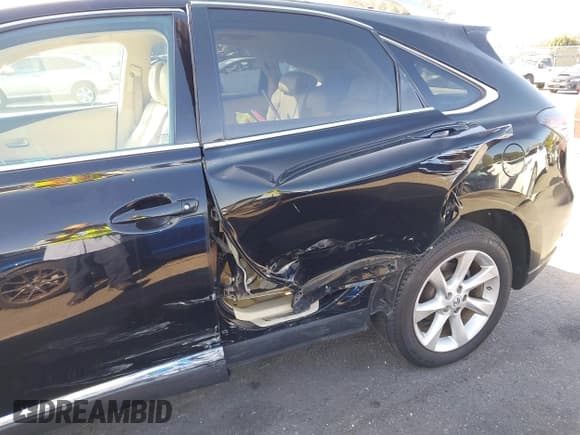 ✅ 2010 Lexus RX 350 • VIN: 2T2ZK1BA7AC022223 • Lot: 43654393. Listed on IAAI with 62,597 mi. Free auction sales archive from the USA and detailed vehicle history report at DreamBid. Image 6.