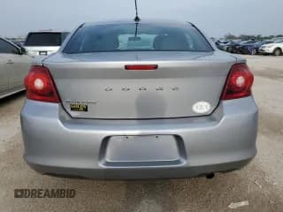 ✅ 2014 Dodge Avenger SE • VIN: 1C3CDZAB4EN166185 • Lot: 51228244. Wystawiony na Copart z przebiegiem 119 743 mil. Bezpłatny archiwum sprzedaży aukcyjnych z USA i szczegółowy raport historii pojazdu na DreamBid. Zdjęcie 6.